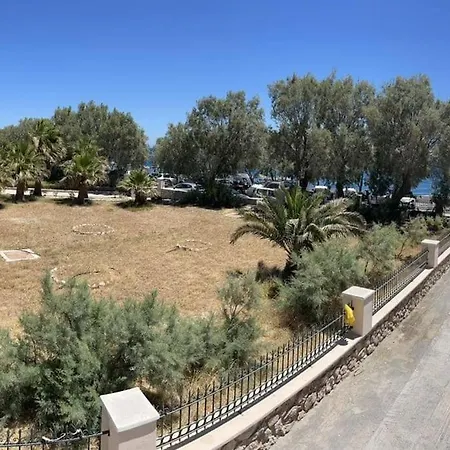 Beach Apartment Edem First Floor Perivolos  Exterior photo