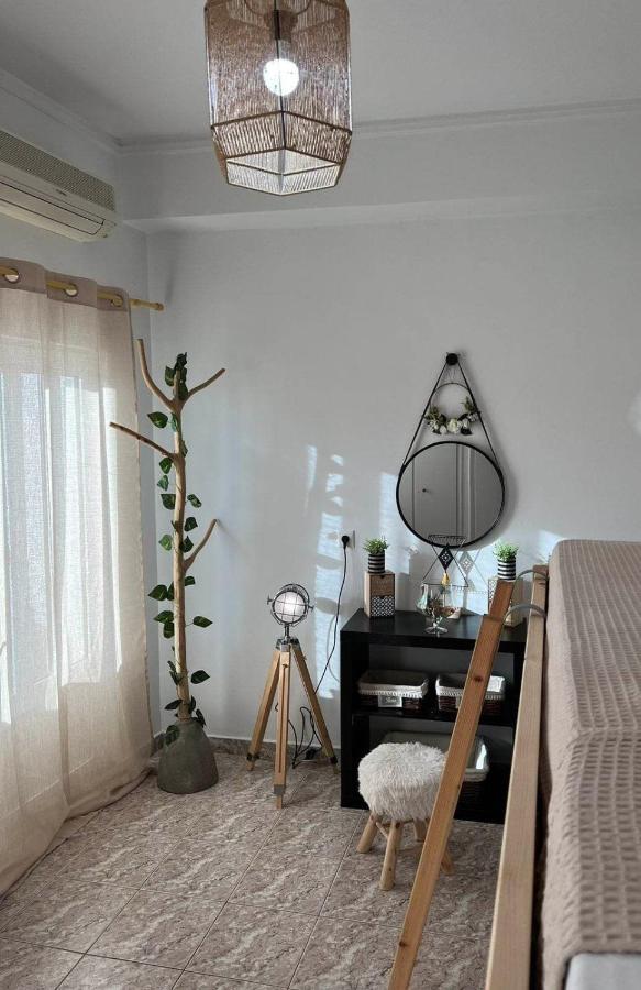 Edem First Floor Apartmán Perivolos (Santorini)